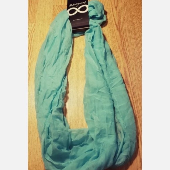 Multi Loop Scarf New - Picture 7 of 9